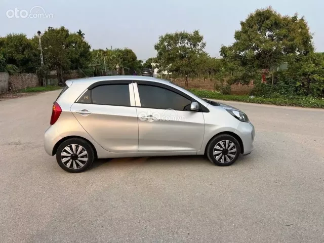 Kia Morning EX 1.25 MT 2017- bản base, bao hồ sơ. Máy số keo chỉ zin. Xe chất Màn hình camera đủ hết