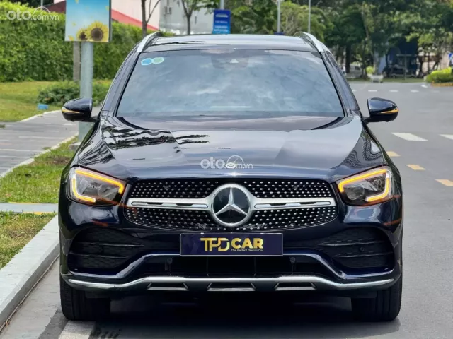 Mercedes-Benz GLC300 V1 xanh / đen sx2022