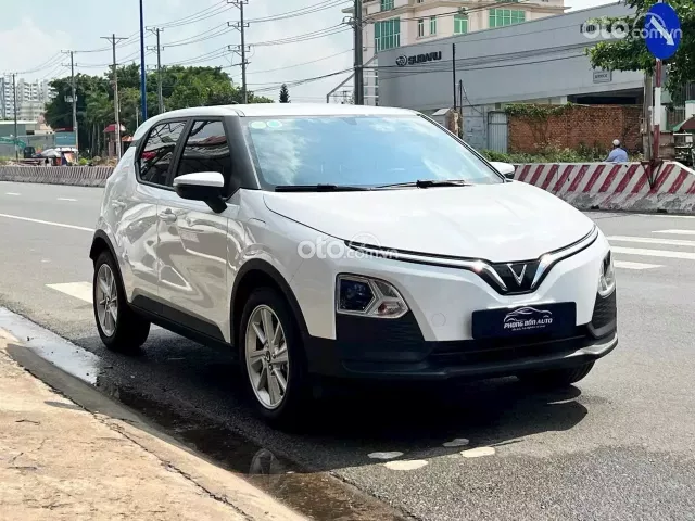 Một chủ mua từ mới bản thuê pin đi đúng 10 ngàn kilomet