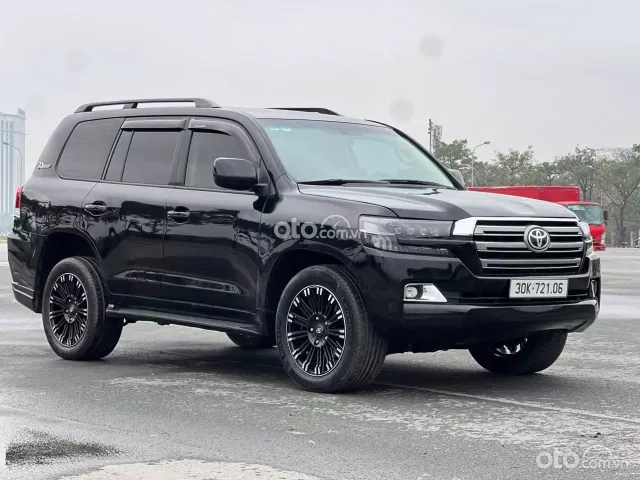 Bề thế uy nghi