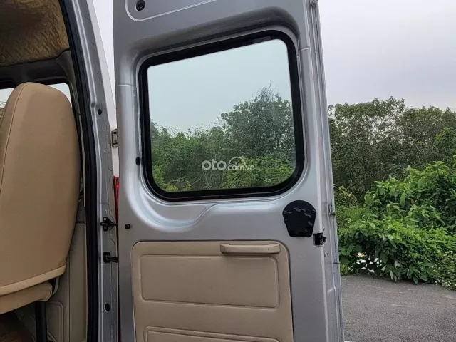 Bán Ford Transit đời 2019 bản trung, xe 1 chủ từ mới