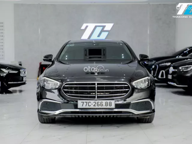 MERCEDES-BENZ E200 EXCLUSIVE FL 2021