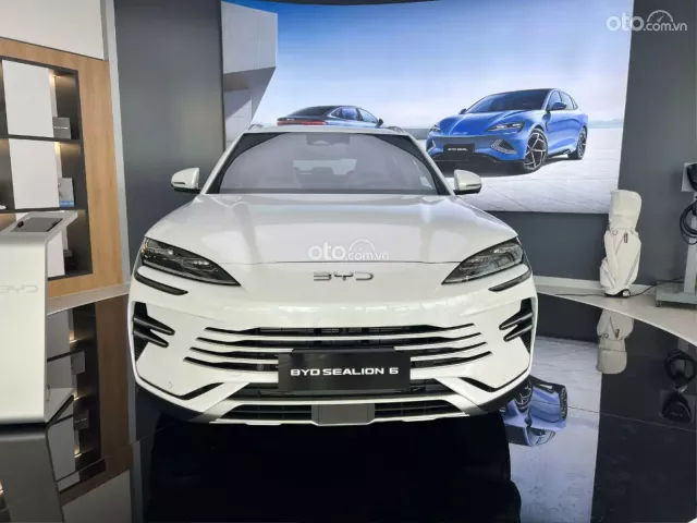 Có xe giao ngay, giá tốt, hỗ trợ trả góp