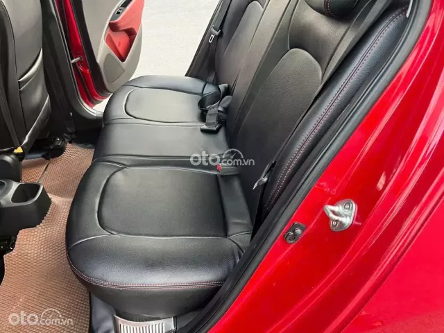 I10 AT hatchback 2018