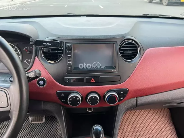 I10 AT hatchback 2018