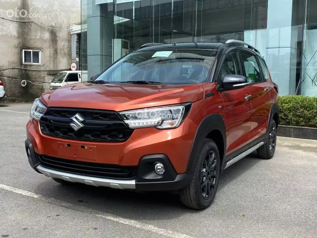 SẴN XE GIAO NGAY - LIÊN HỆ EM GIANG ĐỂ CÓ GIÁ TỐT NHẤT