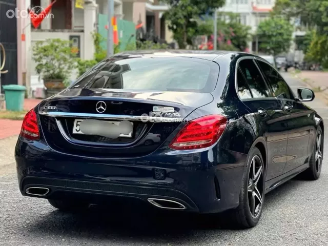 Mercedes-Benz C250 AMG 2015 3
