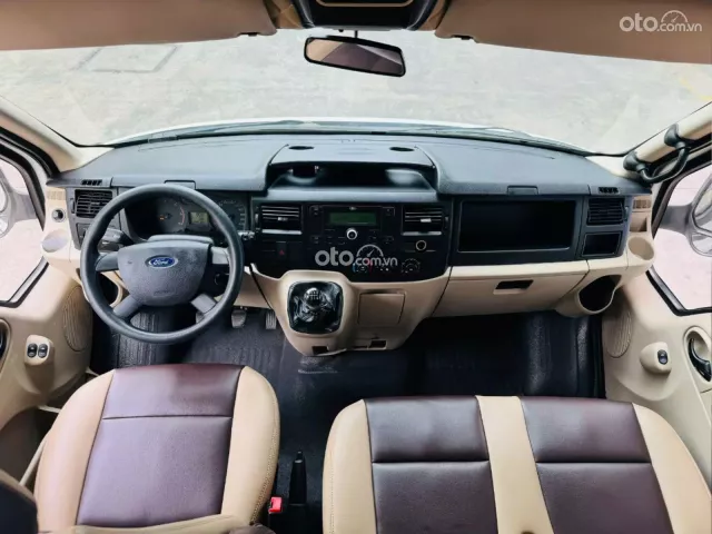 FORD TRANSIT VAN 6 CHỖ 2018_CHẠY BẰNG B2 Không giờ cấm