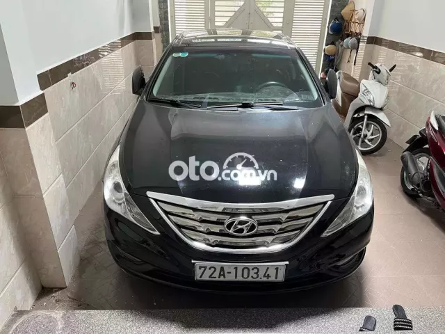 Hyundai Sonata 2011 2.0 AT - 110000 km
