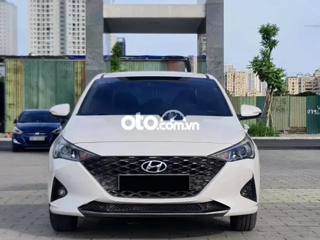 Hyundai Accent 2024 1.5 AT - 11000 km
