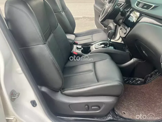 Xtrail 2.5 SV 4wd Premium 2019