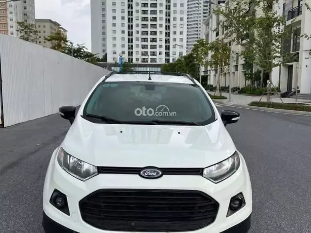 Màu trắng giá 330 triệu ở Hà Nội
