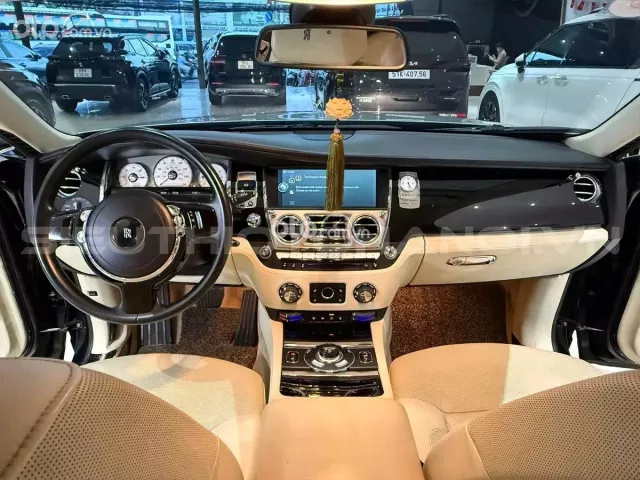 Rolls-Royce Ghost Series II  2011 9