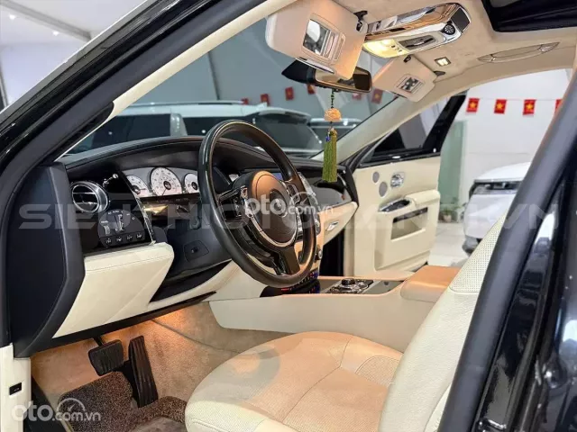 Rolls-Royce Ghost Series II  2011 15