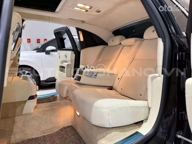 Rolls-Royce Ghost Series II  2011 17