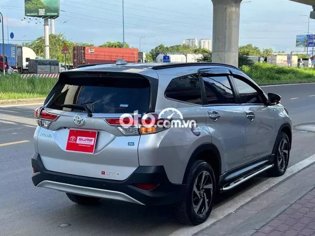 Toyota Rush 2020 1.5AT cầu sau đi gia đình đi ít