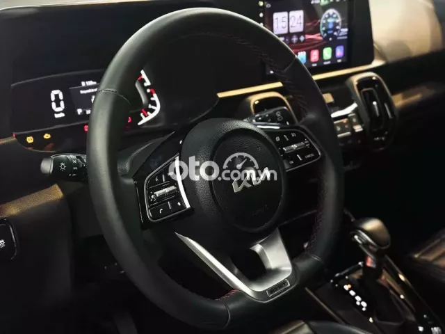 Kia Sonet 2023 Luxury 1.5 AT - 15000 km | Siêu mới