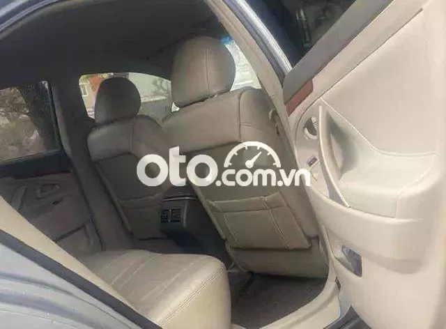 Toyota Camry 2011 2.4G - 108000 km