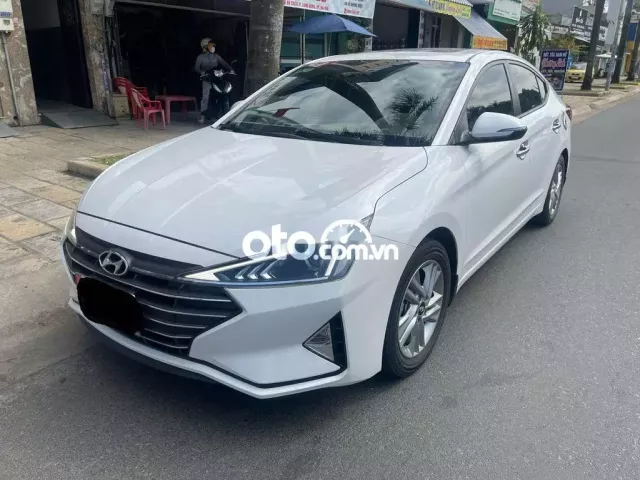 Hyundai Elantra 2020 1.6 AT - 74000 km