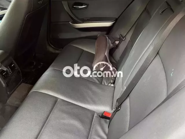 BMW 3 Series 2011 320i - 161000 km