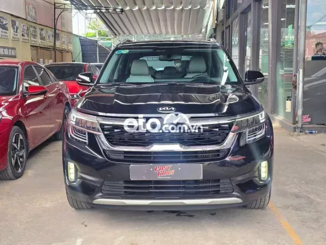 Kia Seltos 2021 Premium 1.4 Turbo,màu đen,59.000km