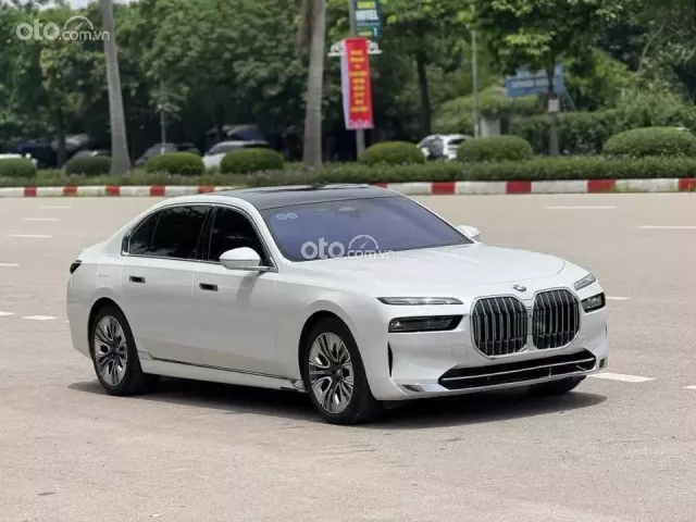 BMW 740Li 2023