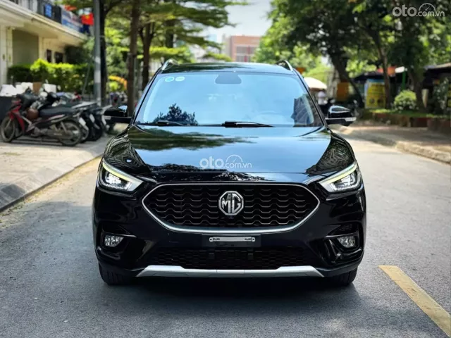 Xe lướt 3 vạn km, màu đen sang trọng0 Xe lướt 3 vạn km, màu đen sang trọng0