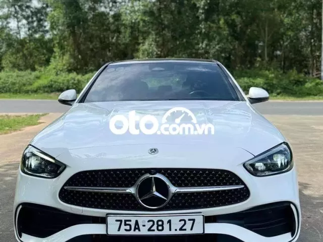 Chính chủ cần bán mer c300 AMG MODEL 2022