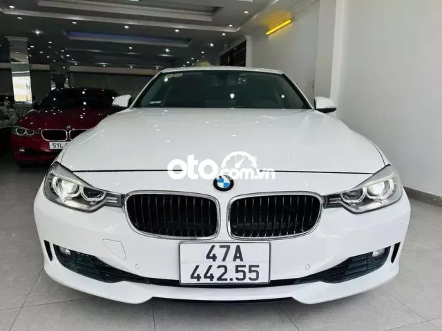 BÁN NHANH BMW 320i