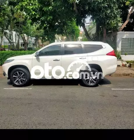 Mitsubishi Pajero Sport 2018 3.0G 4x2 AT Premium