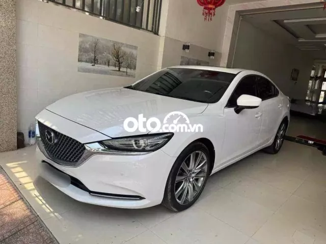 Mazda 6 2024 Signature Premium 2.5 AT - 6000 km