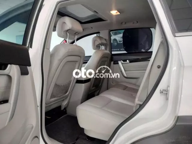 Chevrolet Captiva 2.4 LTZ 2015 BH 6 Tháng