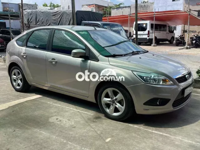 Ford Focus 2011 1.8 AT - 32000 km