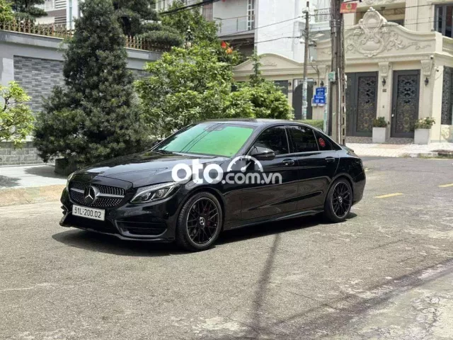 Mercedes Benz C300 AMG Model 2017