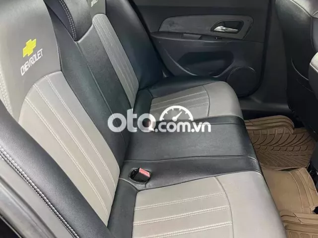 cruze cheverlet 2010 cần bán có đỗi xe các loại