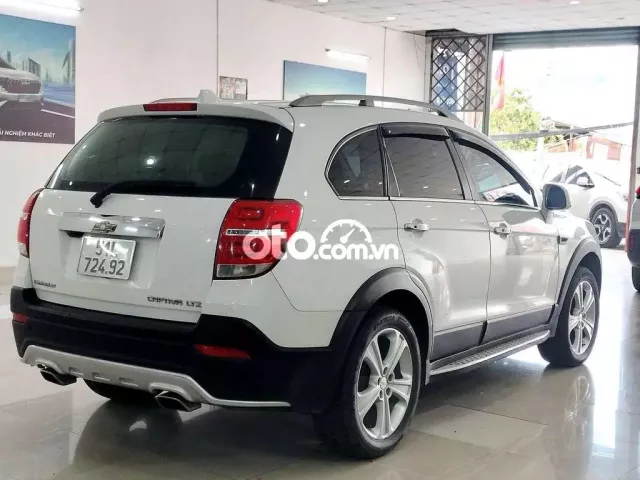 Chevrolet Captiva 2.4 LTZ 2015 BH 6 Tháng