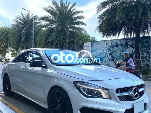 Chính chủ bán xe mercedes benz CLA250 tặng pô RES