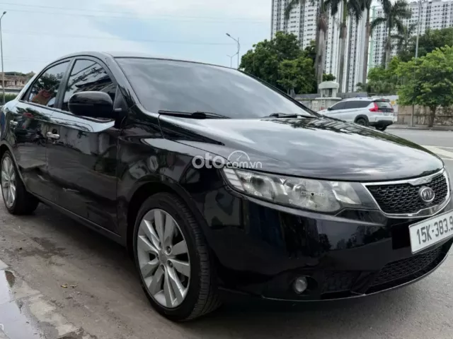 Xe nhập nguyên chiếc, trang bị full option