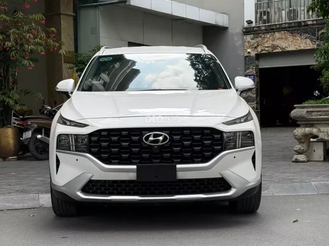Hyundai Santa Fe 2022