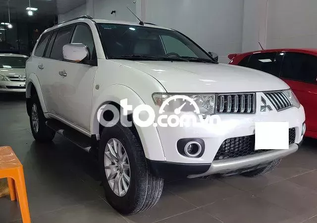 Xe Mitsu Pajero Sport 2014 Máy Dầu Số Tự Động