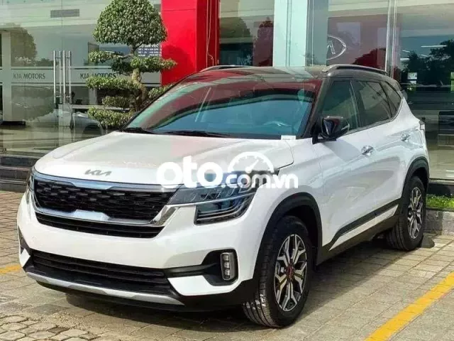 Kia Seltos 2021 Premium 1.4 AT - 49900 km