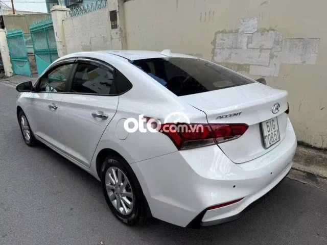 Hyundai Accent 2018 1.4 MT - 80000 km