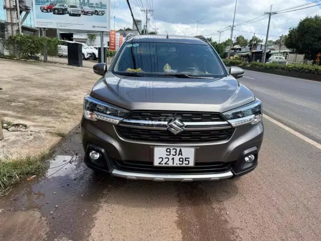 Suzuki XL 7 2020 đi chuẩn 81.000 km giá bao tên