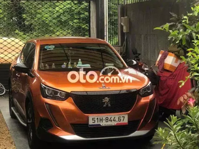 Peugeot 2008 2021 Active 1.2 AT - 60000 km
