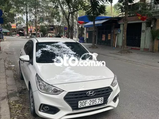 Hyundai Accent 2018 1.4 MT Base - 170000 km