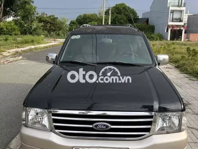 Ford everest 2005 dầu 8 chỗ có giao lưu