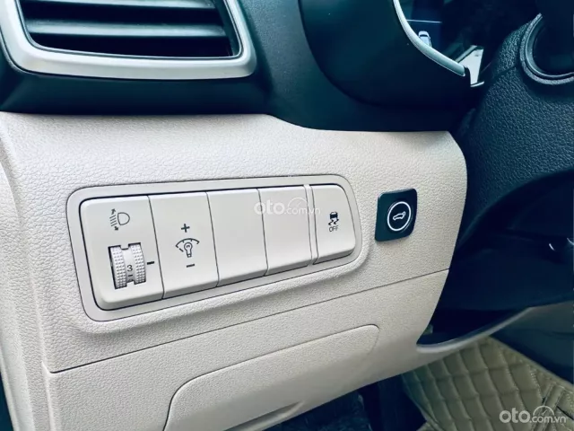 Chủ đi giữ gìn, mua mới