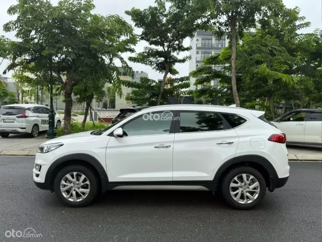 Chủ đi giữ gìn, mua mới