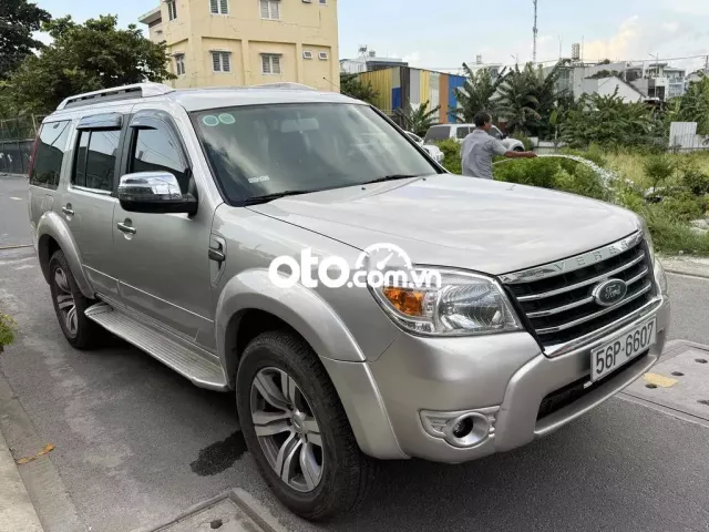 Ford Everest 2010 2.5L 4x4 Số sàn máy dầu