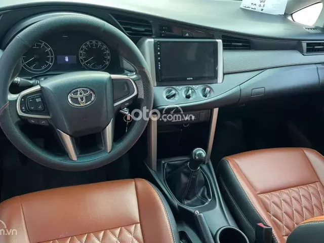 Innova 2017, innova 2018 số sàn cũ giá tốt